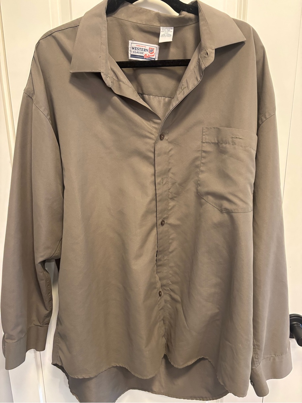 Western Classic Men's Button-Up Shirt in Olive Taupe